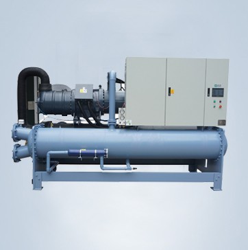 Water cooled screw chiller